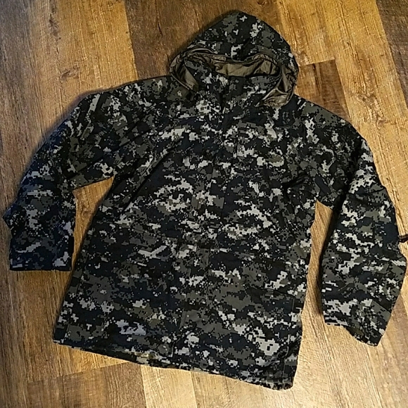 US NAVY NWU DIGITAL CAMOUFLAGE GORE-TEX PARKA JACKET SMALL - Picture 3 of 15